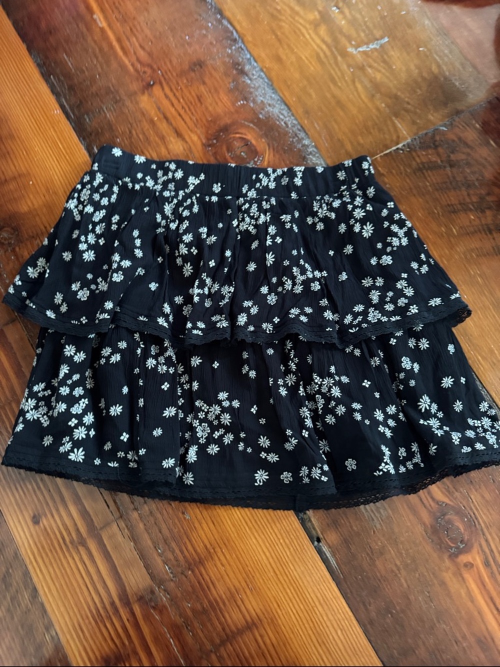 SO Black Mini Skirt with White Ditsy Daisies